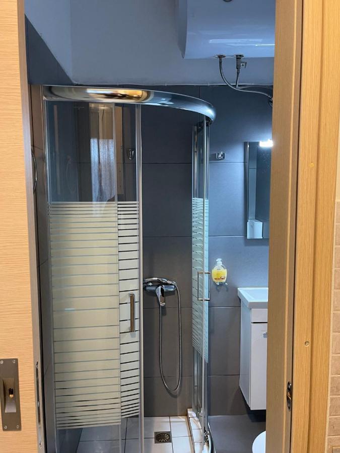 Avr Airport Deluxe Suites 4 Markopoulo Mesogaias Luaran gambar